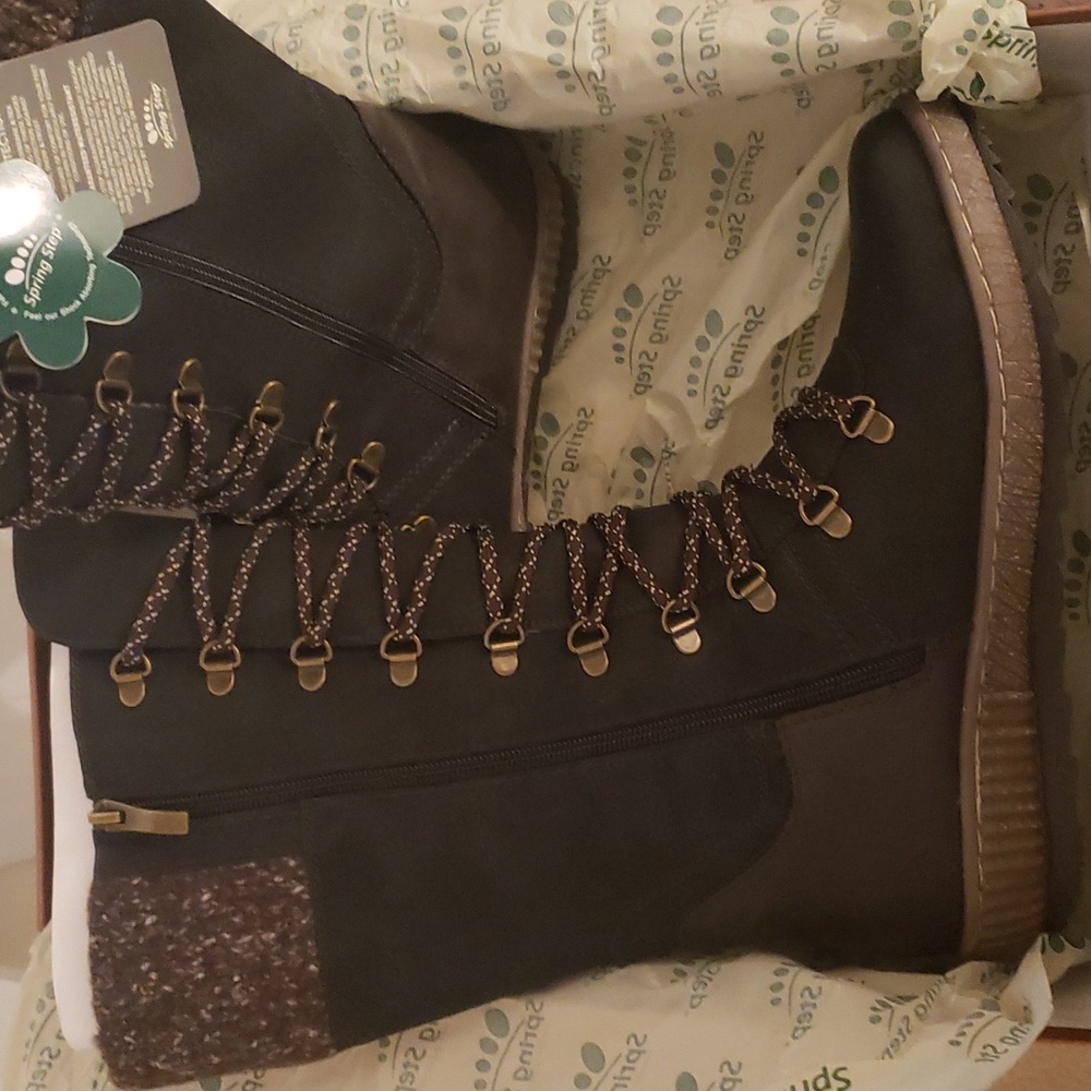 NWT Black winter boots sz 10 (W) - Picture 4 of 6